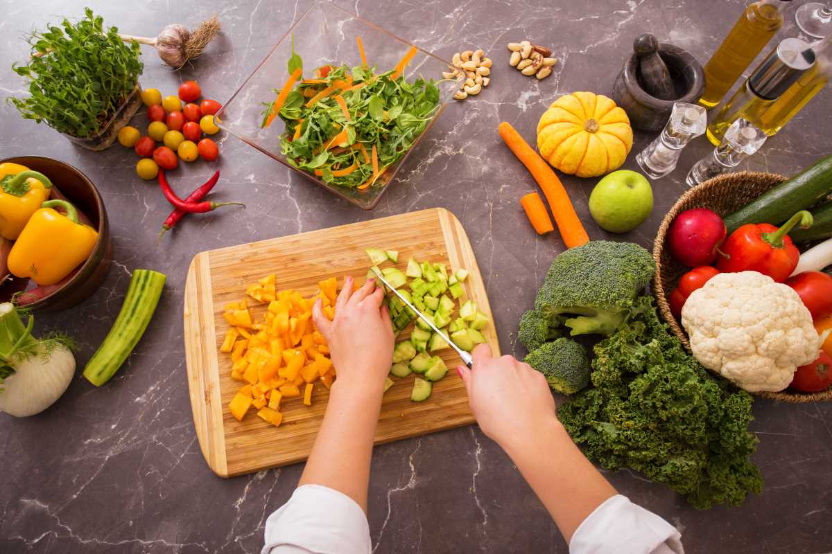 10 Nutritional Strategies to Manage High Blood Pressure Naturally