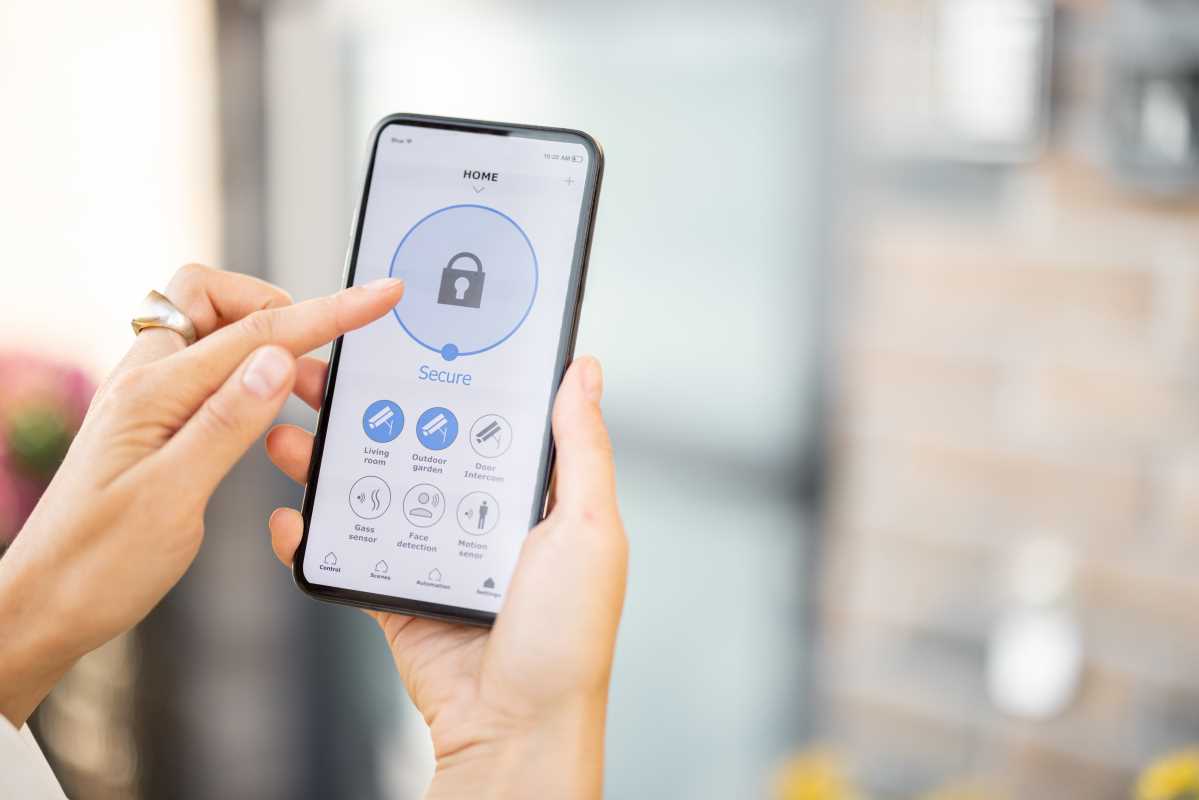 Smart Home Tech for Elderly Care and Safety